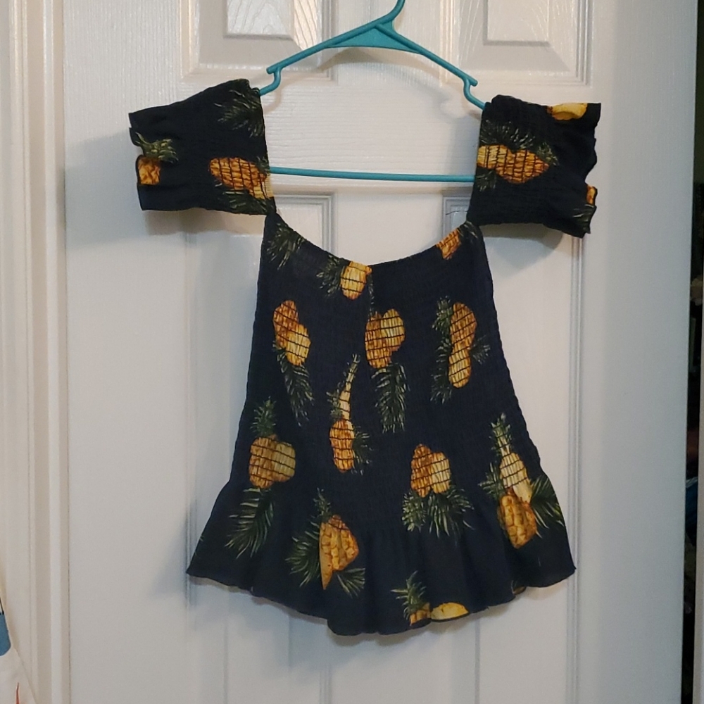 Sweet little off shoulder top